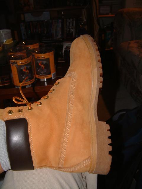 Timberland Wheat Classic 6%22 boot sz 12 5